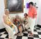 Consuelo López con las hermanas de PIlar y su amiga Teresa